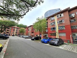 43 HOLLAND DRIVE (D10), Shop House #456655461